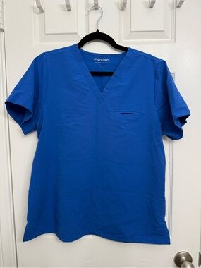 Mandala Blue 1-Pocket Scrub Top